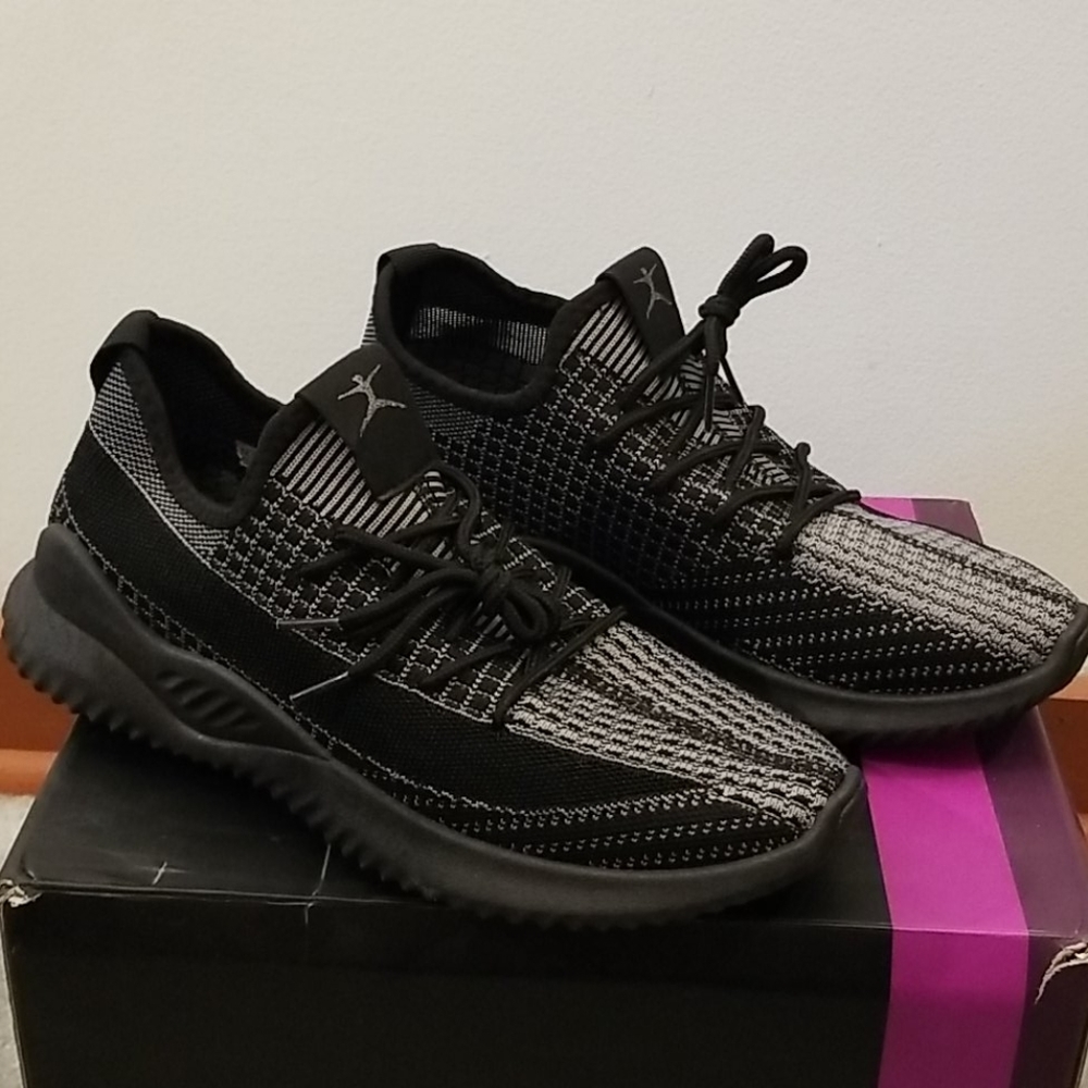 Black shoes